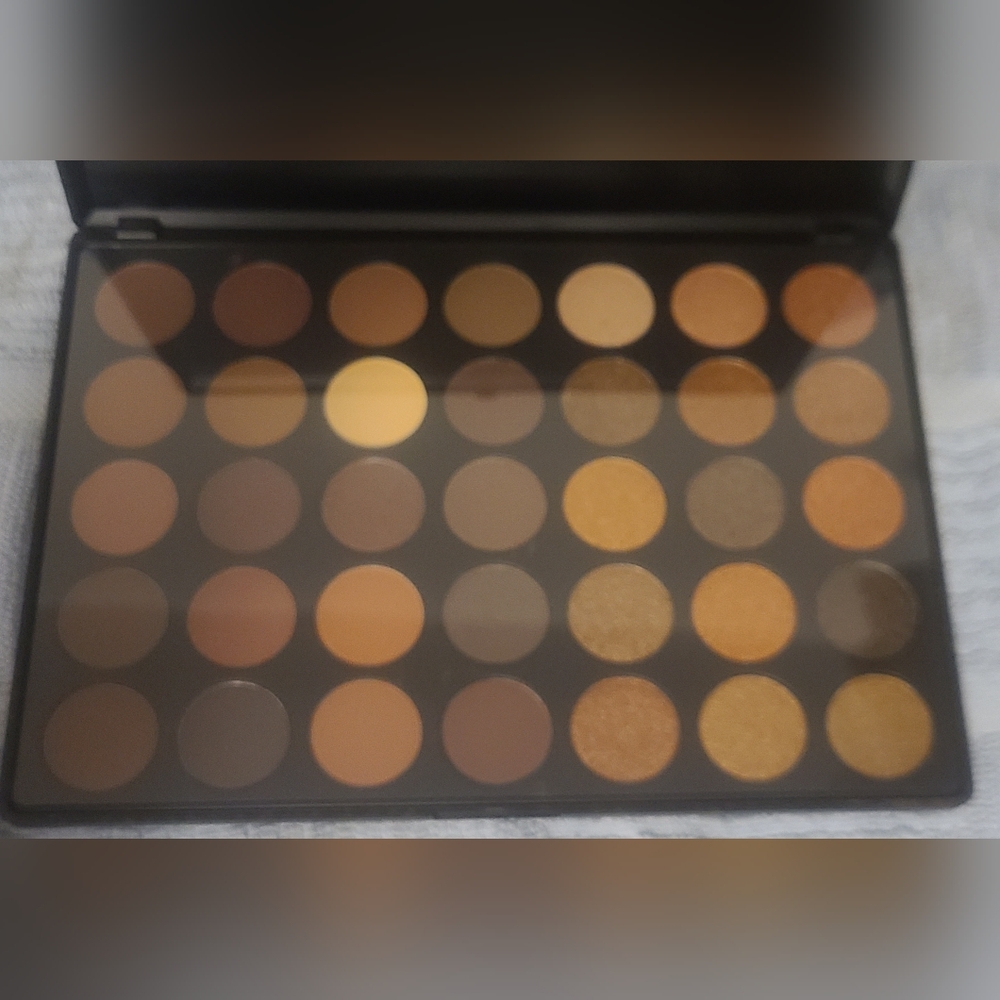 Anastasia Beverly Hills Warm Neutrals Eyeshadow Palette